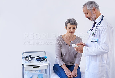 Buy stock photo Hospital, consulting and doctor with pills for woman for prescription, medicine and treatment. Healthcare, medication and senior person in consultation for medical service, wellness and diagnosis