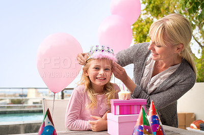 Buy stock photo Portrait, girl or mom at happy birthday, party or cake in box, gift or hat at poolside patio table. Mama, child or smile at crown, candle or balloon to love, care or celebrate as childhood wish