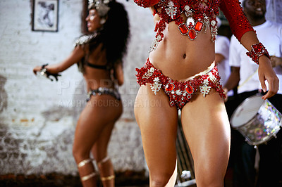 Buy stock photo Women, body and samba dancer for performance with smile or passion, fashion and drums for music in Brazil. Closeup, costume and drummer in concert or club with entertainment, celebration and heritage
