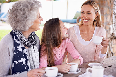 Buy stock photo Smile, generations or women to relax, hangout or drink hot beverage as family, bonding or together. Mama, girl or grandmother in outdoor, cafe or happy in retirement, fun or visit at weekend