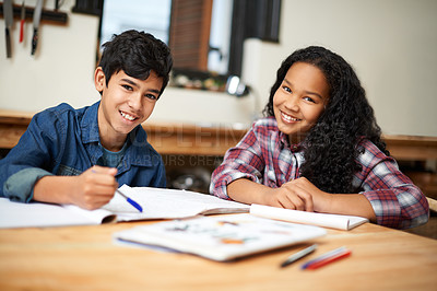 Buy stock photo School students, friends and portrait with homework books in class together for assignment, teamwork or education. Teenagers, boy and girl at desk for creative writing, knowledge or brainstorming