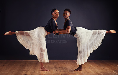 Buy stock photo Ballet, studio and portrait of black people for dance routine, balance and performance. Contemporary, dancing and ballerina women for elegant art, movement and collaboration with dark background