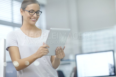 Buy stock photo Office, business woman and research with tablet for project, online website and working with smile. Female receptionist, reading and planning for human resource, administration and tasks with tech