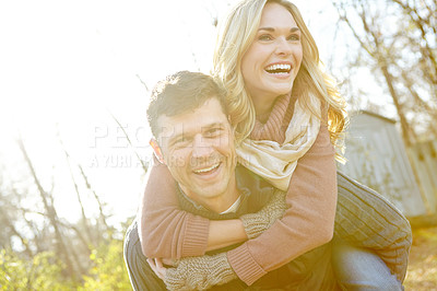 Buy stock photo Happy, piggyback and couple with portrait in woods for outdoor adventure, romance or love in morning. Man, woman and smile with affection in nature for anniversary, weekend break or tourism in Norway