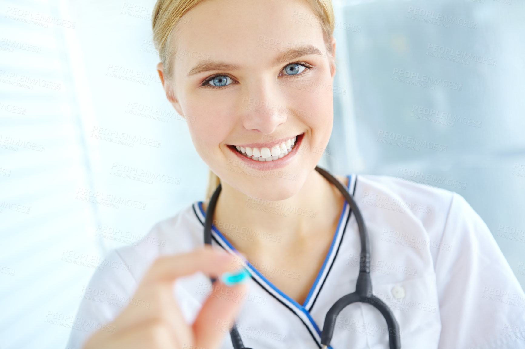 Buy stock photo Portrait, woman or doctor in healthcare with pills, supplements and prescription for diagnosis in clinic. Hospital, happy pharmacist and medicine with treatment drug for wellness, disease or recovery