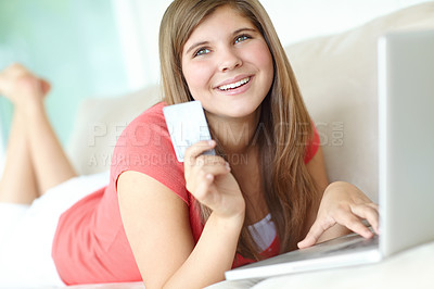 Buy stock photo Girl, relax or credit card for laptop ecommerce in home living room for college payment, stationery or school ebooks. Smile, technology or student online shopping for university merchandise or promo