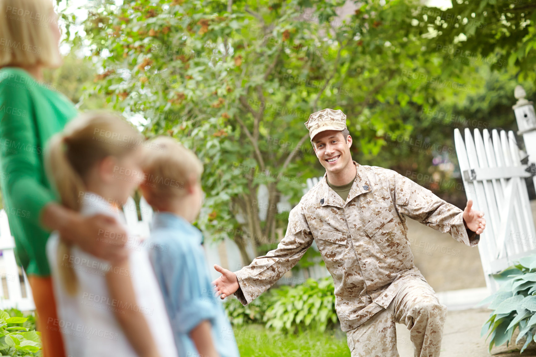 Buy stock photo Army, father and welcome family for smile of emotional celebration, hug and safety of military service return. Man, soldier and children with embrace for reunion together, patriotism and house garden