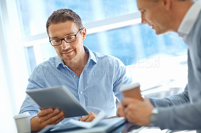 Buy stock photo Accountant, thinking or business people on tablet in airport for global invest strategy, finance growth or financial review. Teamwork in lobby for social media, data analysis or economy research blog