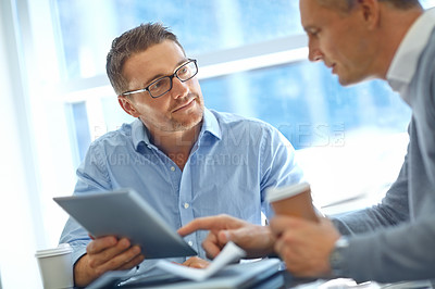 Buy stock photo Manager, consulting or business people on tablet in airport for global invest strategy, finance growth or financial review. Teamwork in lobby for social media, data analysis or economy research blog