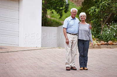 Buy stock photo Senior couple, portrait and hug with support in neighborhood for relationship, bonding or care. Elderly, man and woman with smile, love or embrace for togetherness, dating or romance in retirement