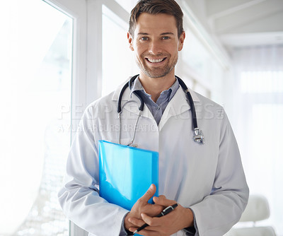 Buy stock photo Portrait of happy man, doctor and folder in hospital for healthcare management, clinic services and report. Male medical employee, professional therapist and smile for confidence, trust and integrity