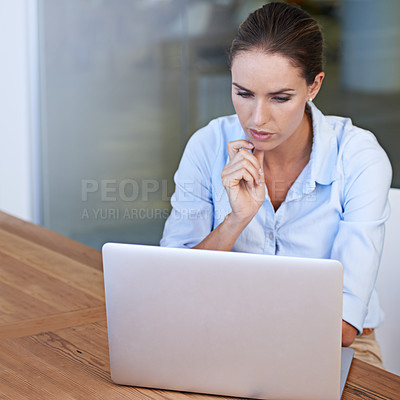 Buy stock photo Business woman, thinking and serious at laptop to research ideas, brainstorming solution and online planning. Focused female worker at computer for decision, analysis or reading information at mockup