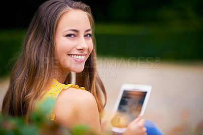 Buy stock photo Portrait, woman and tablet outdoor for reading, research and networking for school project. College student, happy and technology or screen in park for social media, communication or online for ebook