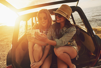 Buy stock photo Women friends, selfie and car on road trip, beach and happy for social media app with smile on holiday. Woman, smartphone and happy friendship, ocean vacation or sunglasses for summer sunshine on web