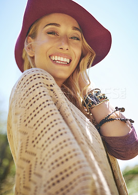 Buy stock photo Portrait of an attractive young woman in a sunhat standing outside