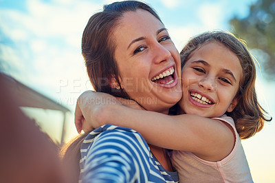 Buy stock photo Mother, child and portrait selfie or outdoor together with smile for online post, social media or embrace. Woman, daughter and face with hug for internet update or traveling, connection or happiness