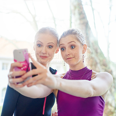 Buy stock photo Happy, selfie and people at gym for workout together for fitness, healthy routine and exercise. Women, post and filming progress in training, class or mobile app for social media and photography