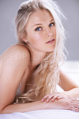 Buy stock photo Beauty, sexy and portrait of woman on bed for sensual, makeup and bedroom. Relax, cosmetics and glamour with face of female model from switzerland in studio for desire, sensuality and elegant style