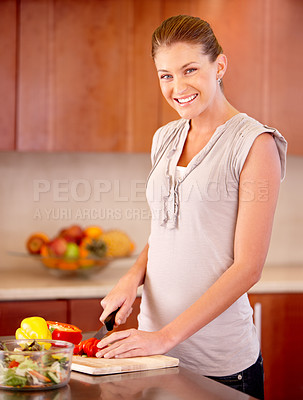 Buy stock photo Woman, portrait and kitchen for cutting pepper, vegetables or nutrition in home, smile and healthy meal. Girl, happy chef and vegetable for food, lunch or wellness in diet at apartment for cooking