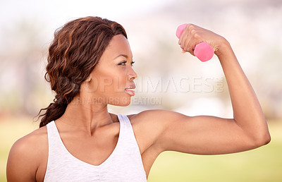 Buy stock photo Weightlifting, fitness and black woman flex in park for exercise, body builder training and workout. Sports, strength and female athlete with muscles for wellness, healthy lifestyle and confidence