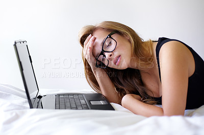 Buy stock photo Student woman, laptop and mistake on bed with stress for exam, assessment or test with online course. Girl, studying and education with computer in bedroom for elearning, 404 glitch and error in home