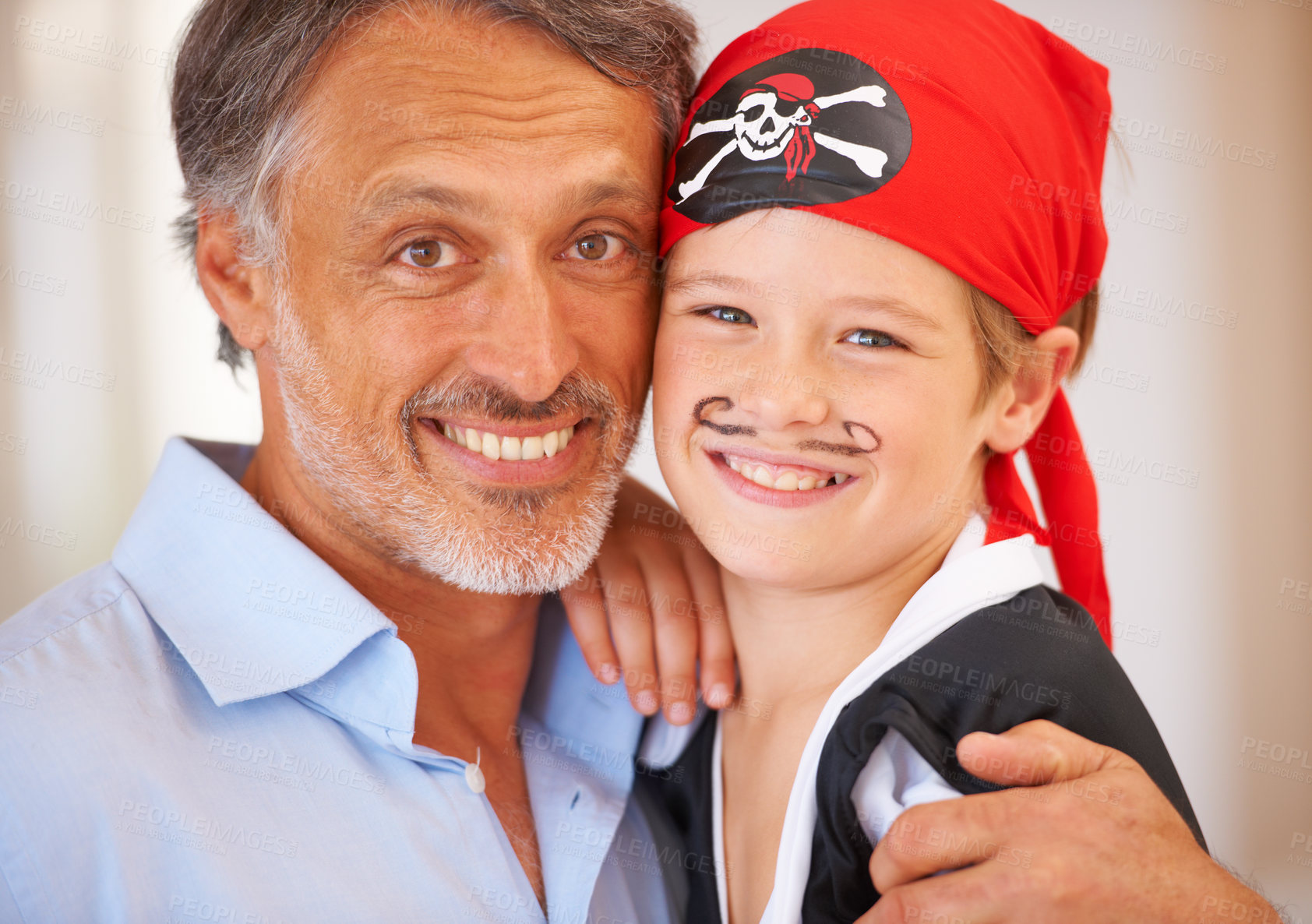 Buy stock photo Family, portrait and father with son for halloween party, home and face paint for happiness in childhood. Man, child and holiday event, pirate costume and love for celebration together with wellness