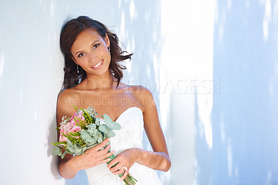 Buy stock photo Marriage, wedding and bouquet with portrait of woman at venue for love, celebration and engagement. Ceremony, reception and fashion with bride and flowers in dress for event, commitment and smile