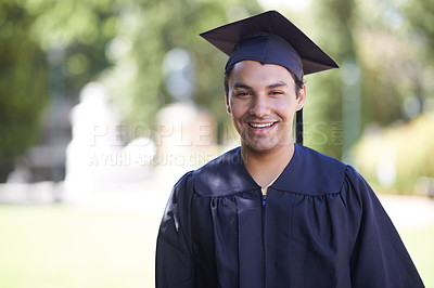 Buy stock photo Happy man, portrait and outdoor graduation for education, learning or qualification in career ambition. Male person, student or graduate smile for higher certificate, diploma or degree in nature