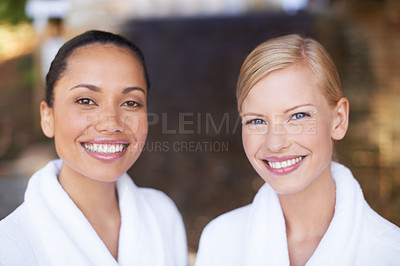 Buy stock photo Portrait, smile and friends at spa for beauty, therapy and skincare treatment for wellness. Face, happy women and salon to relax, luxury pamper and diverse girls together at outdoor resort for health