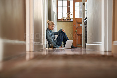 Buy stock photo Woman, freelancer or laptop on floor for remote work and internet connection for information. Female person, relax or editor on website for research or online news or typing an article on technology