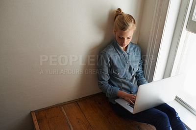 Buy stock photo Woman, freelancer and laptop for blogging, remote work and internet connection on floor for info. Female person, editor and website for research or online news, writer and typing an article on tech