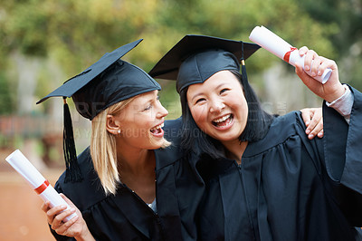 Buy stock photo Face, graduation and excitement with student friends outdoor on university or college campus for success. Certificate, smile and achievement with graduate women at event or ceremony for celebration