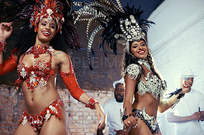 Buy stock photo Portrait, carnival or women in costume dancing for celebration, music culture or samba in Brazil. Girl friends, night or dancers with rhythm or fashion at festival, parade or show in Rio de Janeiro 