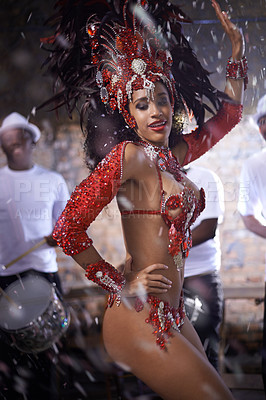 Buy stock photo Carnival, woman with dance in street and confetti for performance in Brazil, costume and feather head gear outdoor. Music, samba and event with energy, culture for festival entertainment and talent