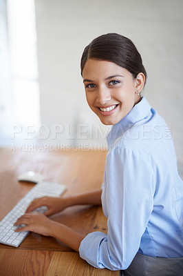 Buy stock photo Businesswoman, portrait and typing research in office as financial advisor for online loan, budget or accounting. Female person, face and keyboard for proposal planning or review, economy or startup