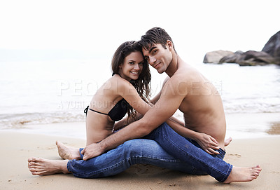 Buy stock photo Portrait, couple and beach with smile for affection on vacation, bonding and love with trip on summer in Barcelona. Relationship, holiday and travel for happiness, memory and break with romance