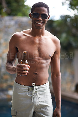 Buy stock photo Man, sunglasses and shirtless with beer in summer for relax, celebration and weekend drinks by swimming pool. African person, face and topless with smile, alcohol or holiday fun on vacation at resort