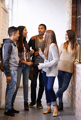 Buy stock photo University, conversation and people on campus talking for chatting, friendship and learning together. Education, scholarship and happy men and women students in school, academy and college hallway