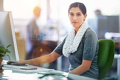 Buy stock photo Woman, portrait and business office and workspace with computer, desktop and planning or online project. Search, information and professional administrator, reading email and company schedule or work