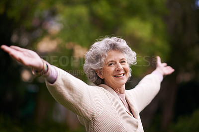 Buy stock photo Portrait, happiness and senior woman with open arms in backyard garden or lady with a happy smile on face, celebrate life. Healthy, smiling pensioner stretching with freedom and success in retirement