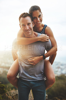 Buy stock photo Portrait, piggy back and couple with hug, outdoor or lens flare with happiness, love or freedom. Face, man carrying woman or journey with embrace, smile or outside with wellness, adventure or holiday