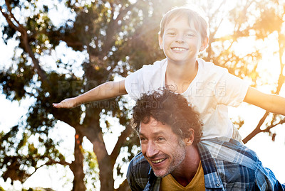Buy stock photo Father, boy child and outdoor for piggy back with arms and smile, vacation in Australia with portrait. Male person, son and happy for learning or development in nature, support and growth in summer