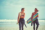 Couples who surf together, stay together