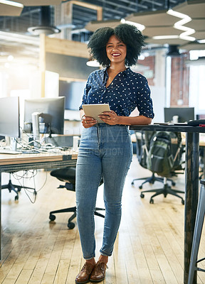 Buy stock photo Happy, office and portrait of business woman with tablet for copywriting, research and feedback. Employee, smile and editor with tech at creative agency for online article, review and communication