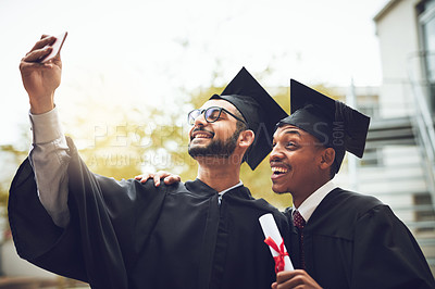 Buy stock photo Happy men, graduates and selfie with certificate for graduation memory, photography or celebration at university. Young, students or friends with smile for picture, academic achievement or degree