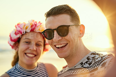 Buy stock photo Portrait, happy and couple with selfie at beach for summer vacation, photography and social media post of travel. Smile, woman and man with sunglasses, flower crown and profile picture update of love