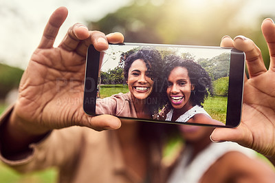 Buy stock photo Happy people, outdoor and selfie for social media with portrait or smile in park, garden or nature. Women, photography and screen for post, memory or bonding on weekend getaway as friends in Colombia