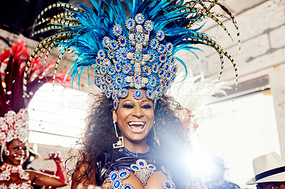 Buy stock photo Black woman, samba dancer and smile for festival, concert or party performance at New Year event. Portrait of happy African American female in beautiful art costume performing in music culture show