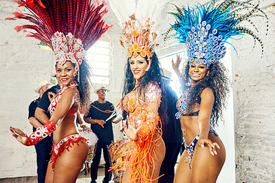 Buy stock photo Samba, music and dance with women at carnival  for celebration, party and festival in Rio de Janeiro. Summer break, show and creative with brazil girl group for performance, new year and culture