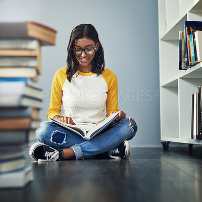 Buy stock photo Library book, student and woman reading history info, research or books for back to school education, university or college. Learning academy, scholarship study and female person sitting on floor